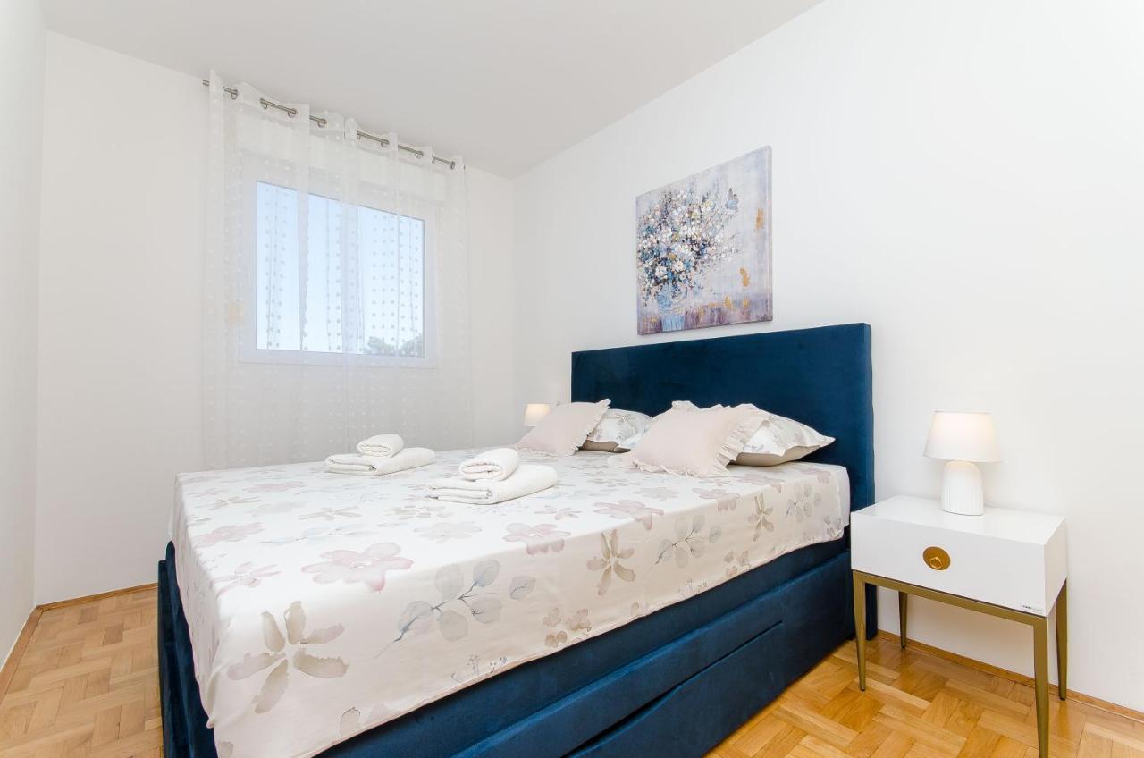 ספליט Spacious Apartment Smile With Terrace And Secure Garage מראה חיצוני תמונה